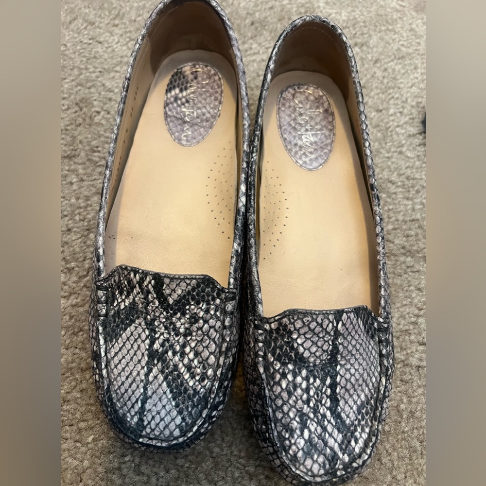 COLE HAAN Womens Leather Snake Print Loafers 8B